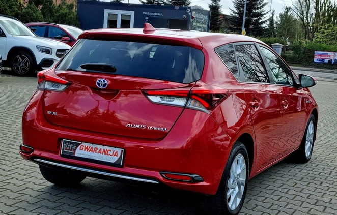 Toyota Auris cena 59900 przebieg: 45000, rok produkcji 2016 z Buk małe 277